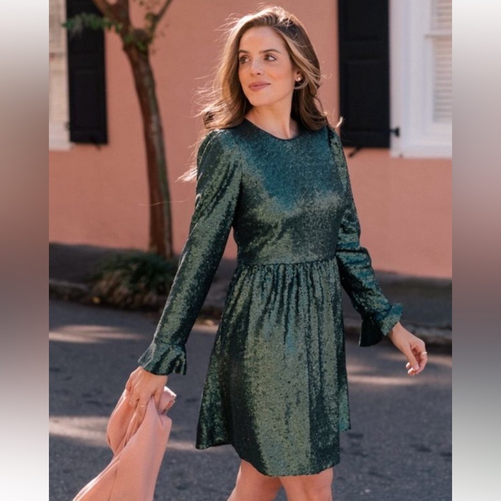 Gal Meets Glam Collection - Carrie Dress in Emerald